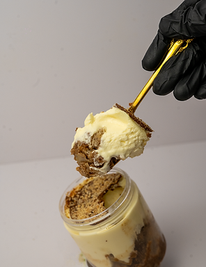 hazelnut tiramisu_crosssection.png
