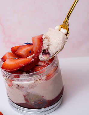 strawberry shortcake crosssection.png