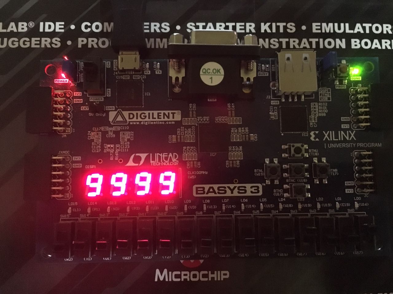 HEX to seven segment decoder in VHDL