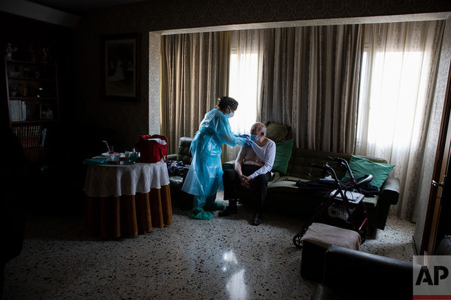 Vacunación a domiclio - Francisco Ubilla - 03.jpg