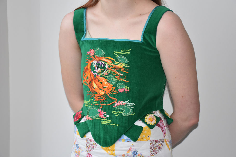 Front view: corset pattern drafted, sewn and embroidered by me for Ophelia.