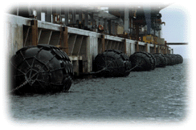 Yokohama fenders ship-to-jetty