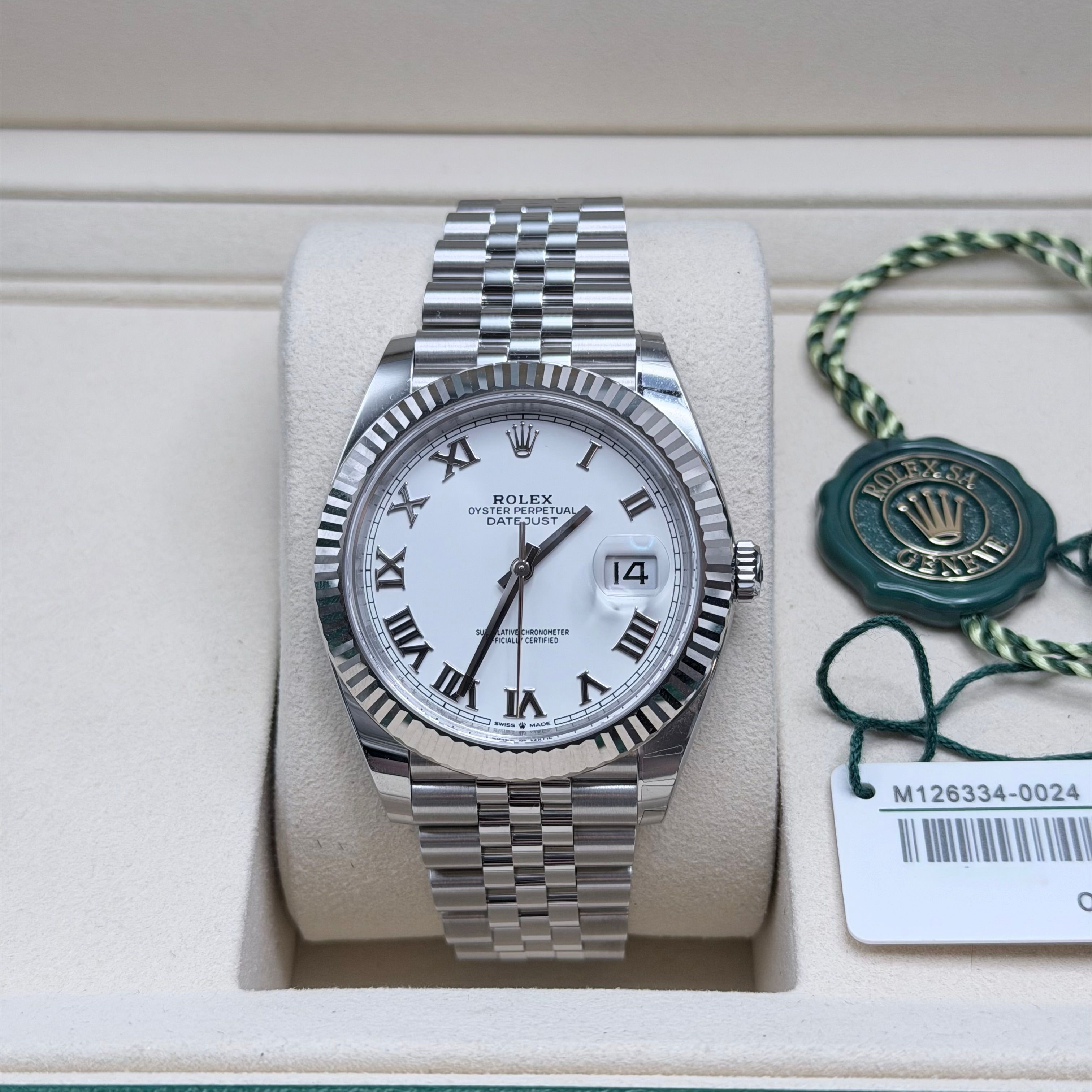 2025 Rolex Datejust 41 White Roman on jubilee-Stickered Full set. Ref: 126334