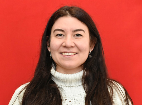 BÁRBARA BRAVO ROMÁN-PROFESORA LENGUAJE EDUCACIÓN MEDIA.jpg