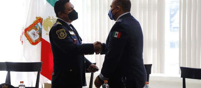 REALIZAN EN TECÁMAC RELEVO DE MANDO EN LA COMISARÍA