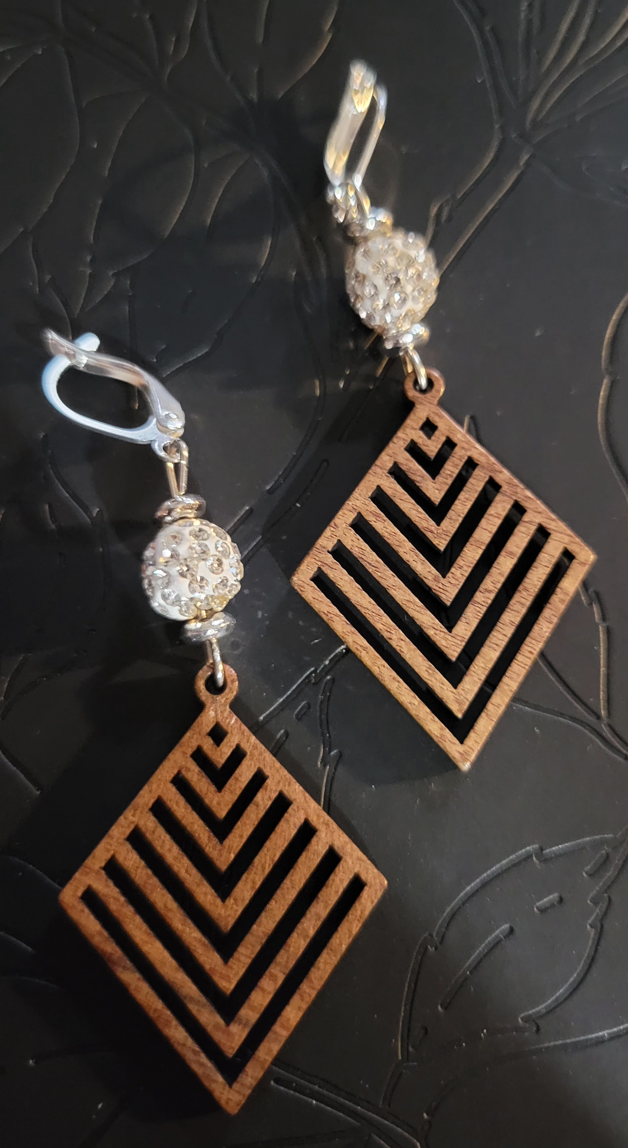 Diamond Wood
