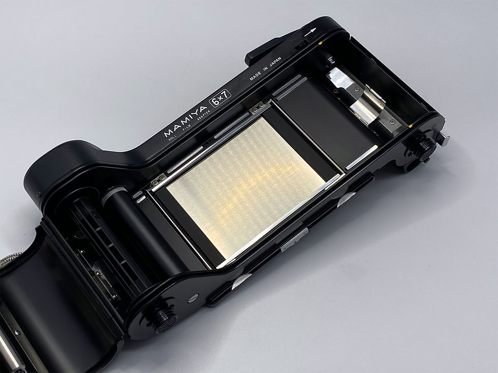 サムネイル： 【中古品】星の家 6×7 フィルム吸引式ホルダー（引き蓋・ゴム球付）