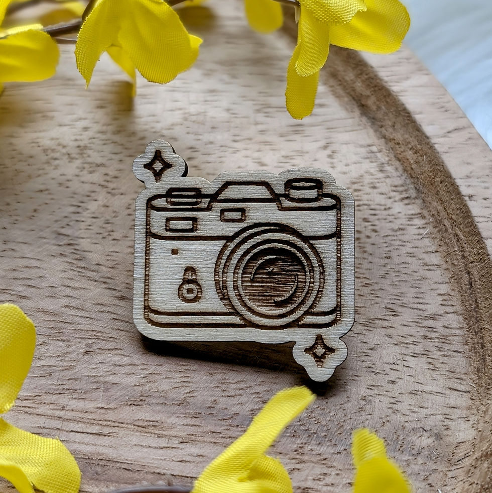 Holz-Pin "Kamera"
