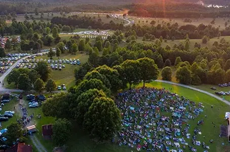 Your Guide to the Lake Martin Songwriters Festival 2025: What to Expect and Where to Stay