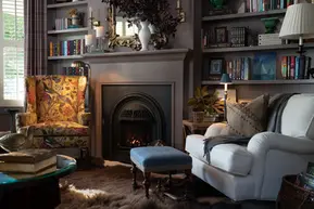 Custom residential interior painting and specialty finishes in library and sitting room, Chattanooga, TN, by Dream Team Finishes