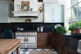 Custom residential interior painting and specialty finishes in kitchen, Chattanooga, TN, by Dream Team Finishes