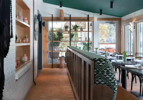 Interior dining corridor and commercial painting finishes at Little Coyote restaurant, Historic St. Elmo, Chattanooga, TN, by Dream Team Finishes
