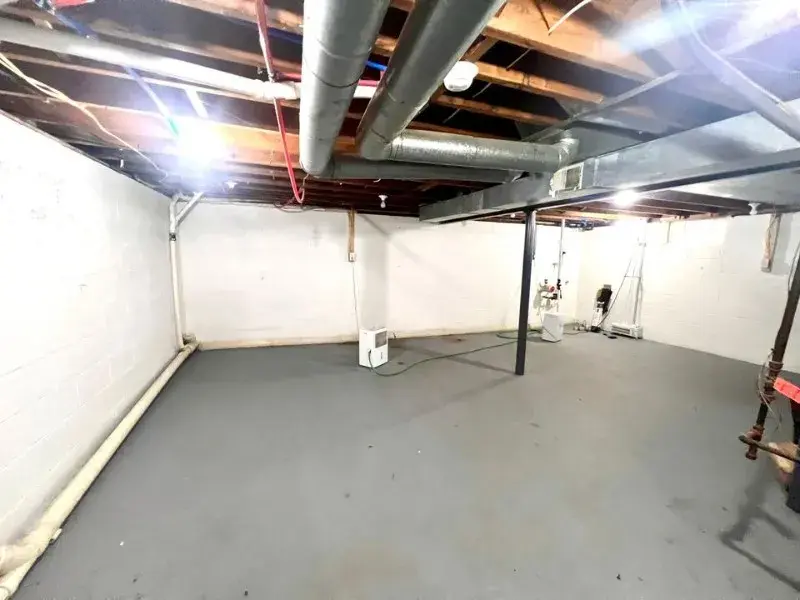 ece2d6ef728e39778300cf99d3d2b352l-m3600878789rd-w2048_h1536