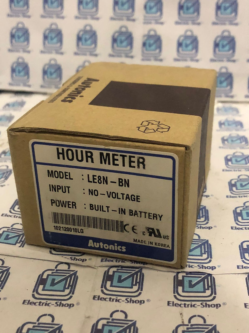 Miniatura: LE8N-BN AUTONICS LE8N-BN LCD HOUR METER 8 DIGIT SELF POWERED LCD DE 8 DIGITOS Y
