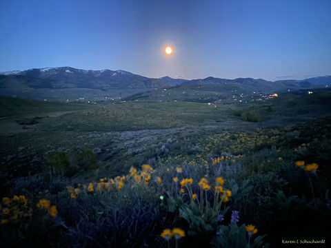 WinthropMoonrise.jpg