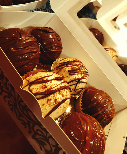 Hot Chocolate Bomb - 6 pack | Jaes Chocolate Drops