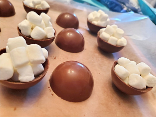 Hot Chocolate Bomb - 2 pack | Jaes Chocolate Drops