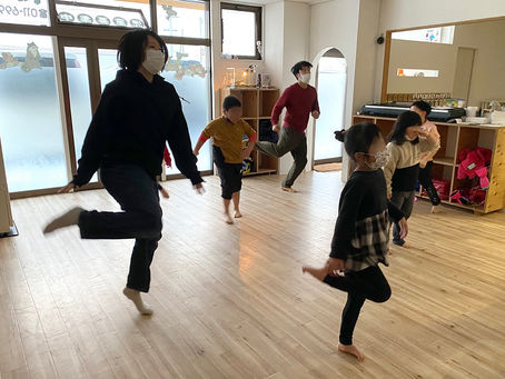 ホットなダンススタジオ