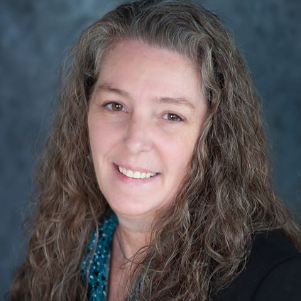 Carrie Allen Headshot