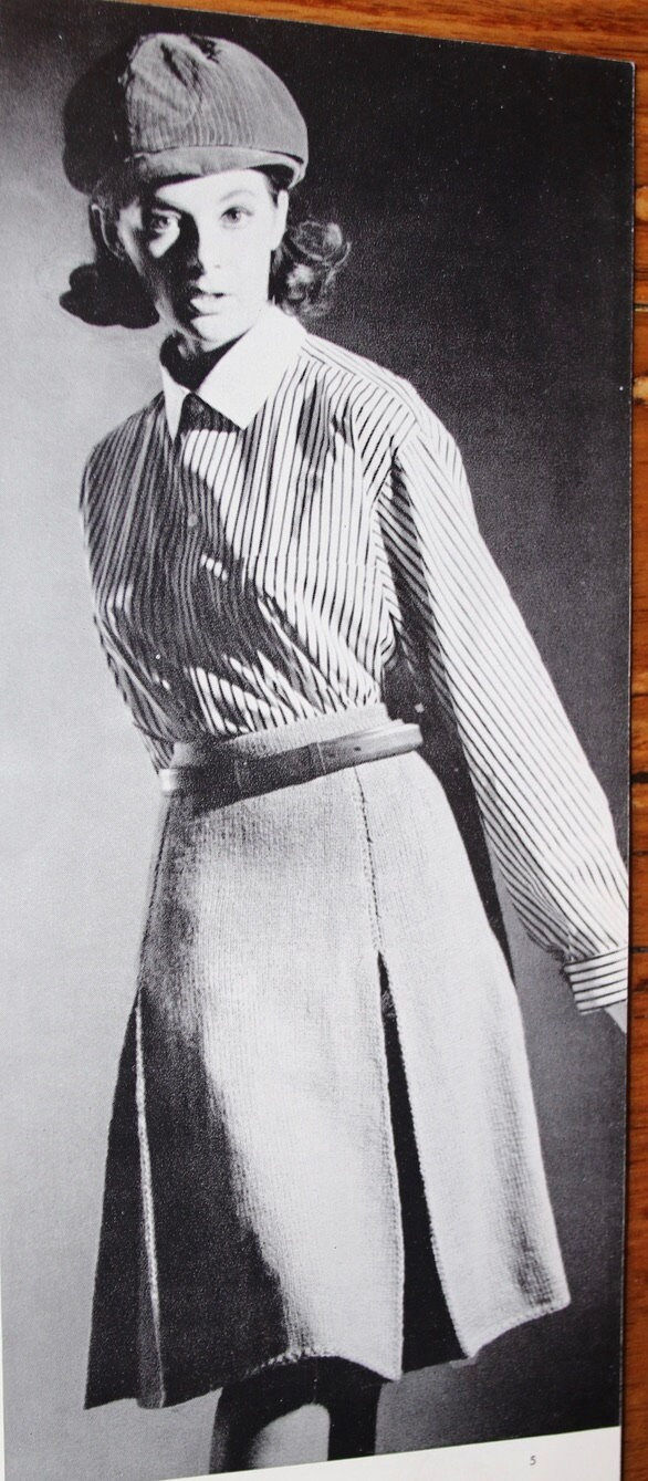 縮圖：Vintage Patons Knitting Book , No.720 New Looks and Classics. OOP patterns
