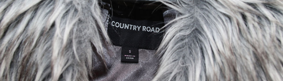 Miniaturbild: Preloved Size Small Country Road Faux Fur Vest