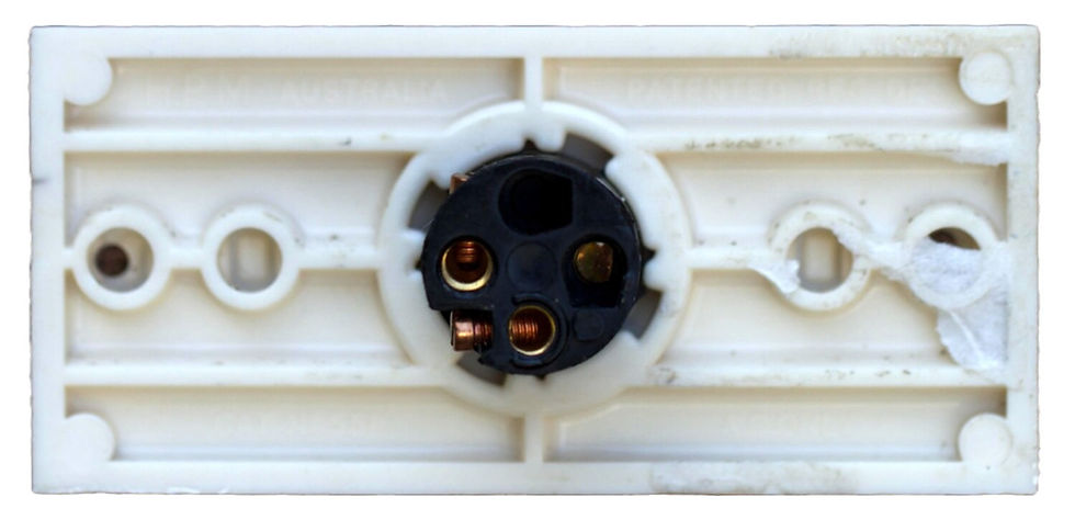 Miniatura: Preloved Vintage HPM power switch