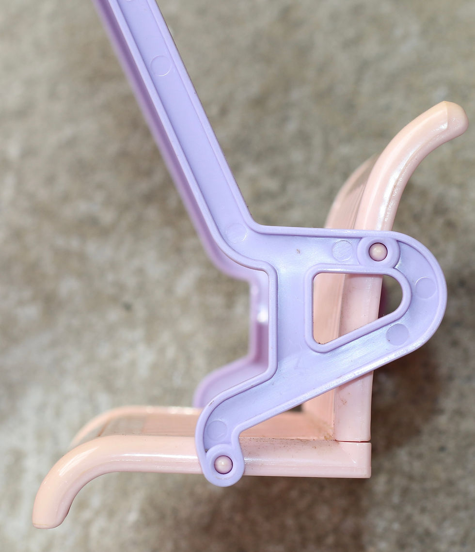 Miniaturbild: Preloved Vintage Barbie Summer Time Fun Outdoor Swing Patio Furniture