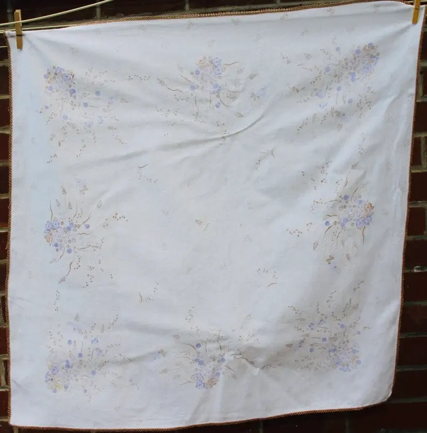 Thumbnail: Preloved Square Printed Floral Tablecloth with napkins and centremat