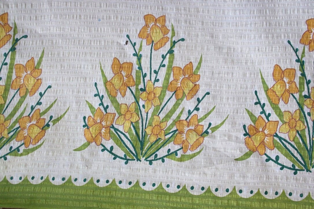 Preloved Rectangular Printed Tablecloth, Floral Tablecloth, Flower Tablecloth