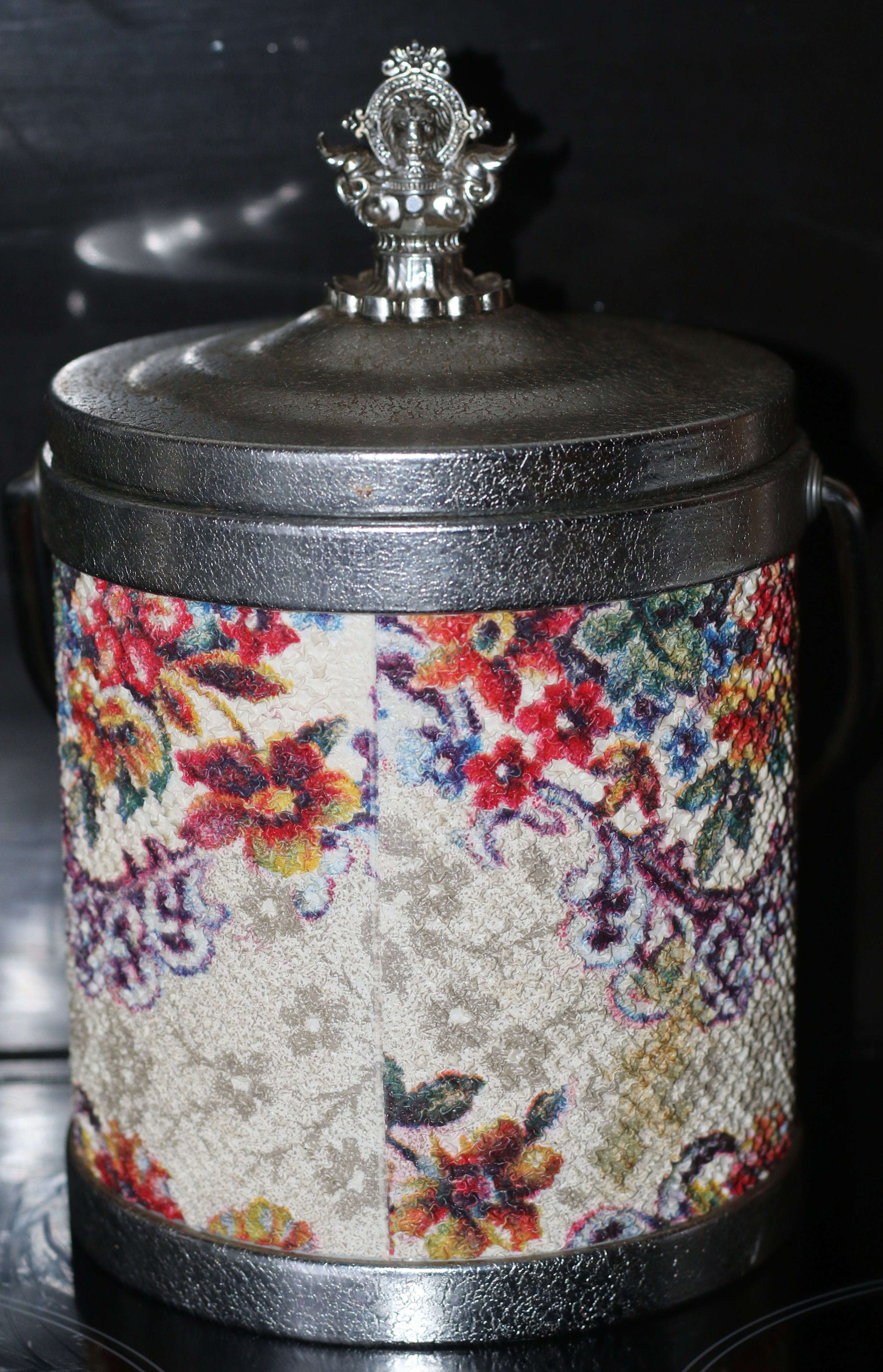 Preloved Vintage Plastic and Metal Floral Ice Bucket