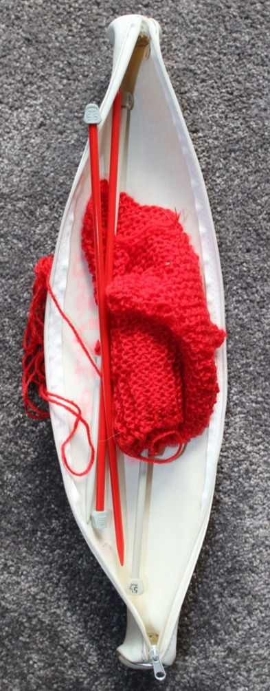 Miniaturbild: Preloved The Art of Knitting Zippered Needle Case