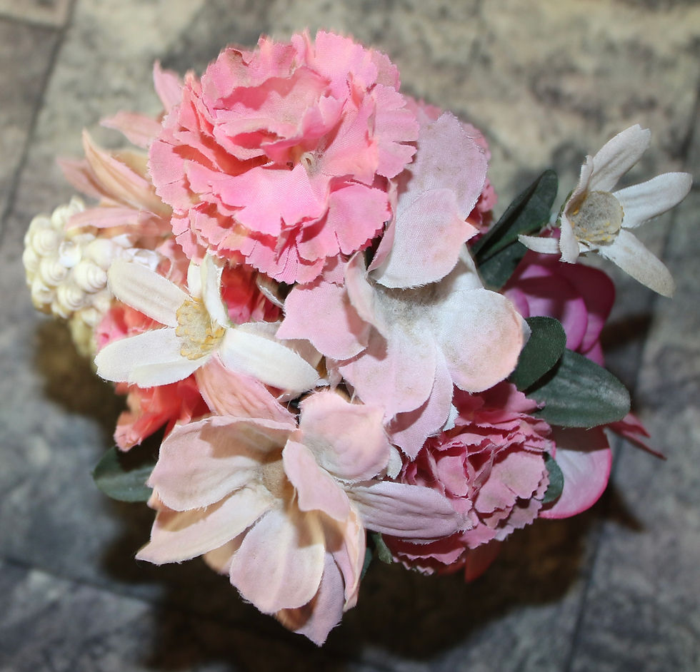 縮圖：Preloved Kitsch Shell Swan Planter with Faux Flowers