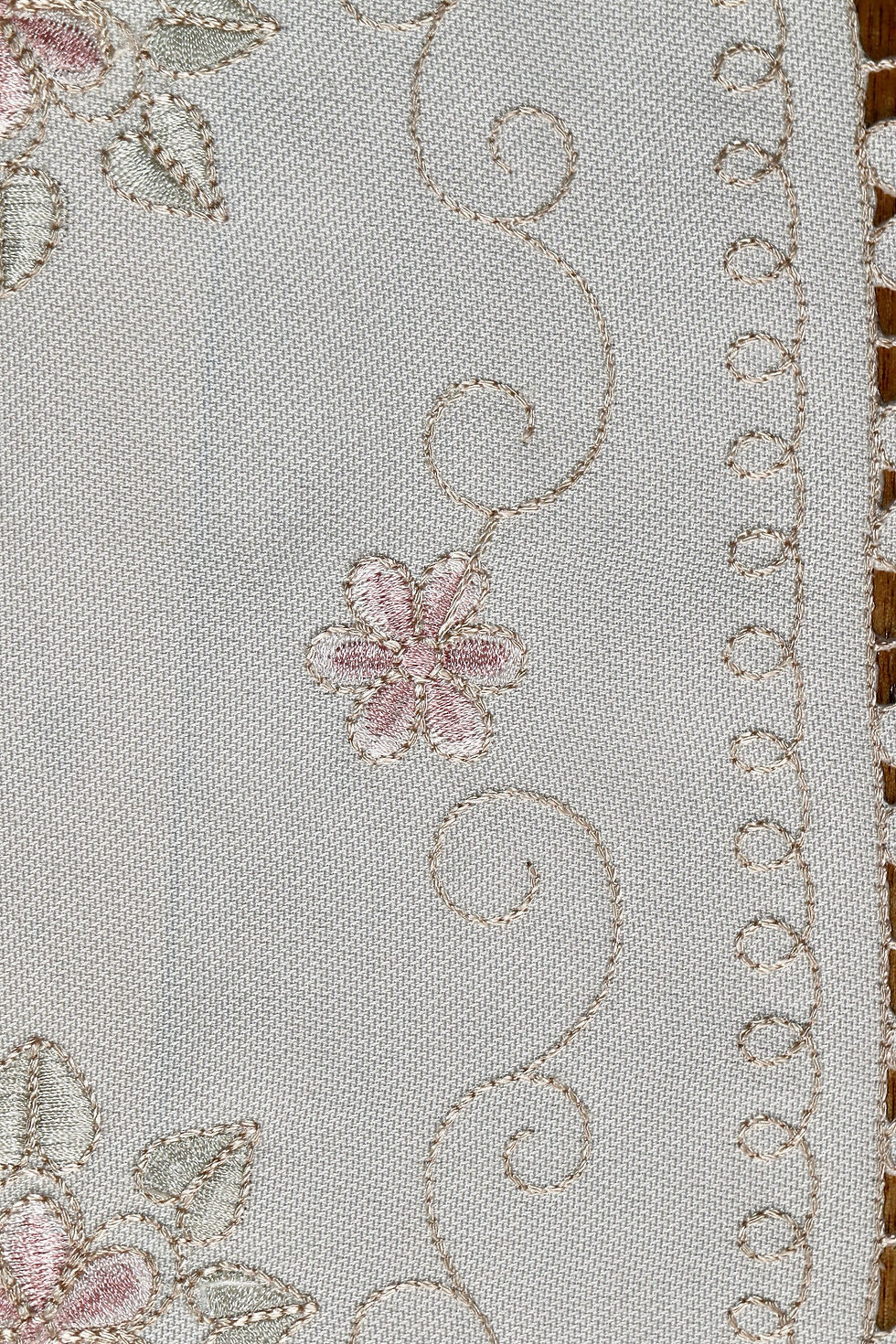 縮圖：Preloved Floral Centrepiece, Floral tablemat