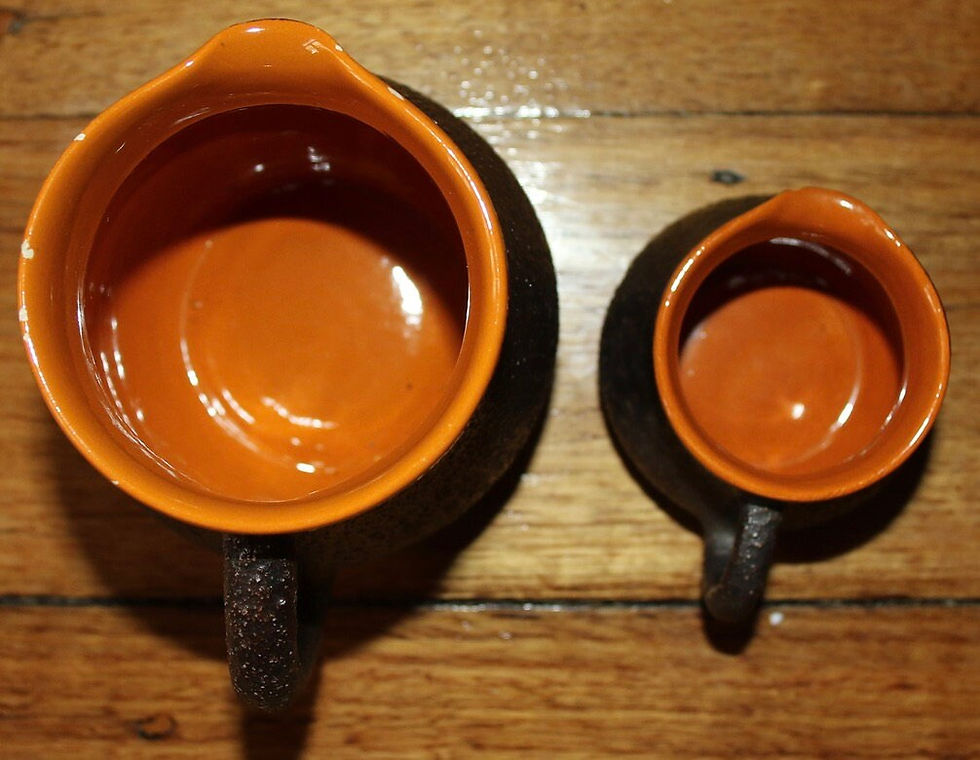 Miniatura: Preloved Pair of Hanstan Australia Jugs