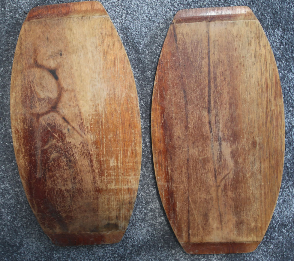 Thumbnail: Preloved Cast Iron Skillet Pan with Wooden Tray, Sizzle Dish