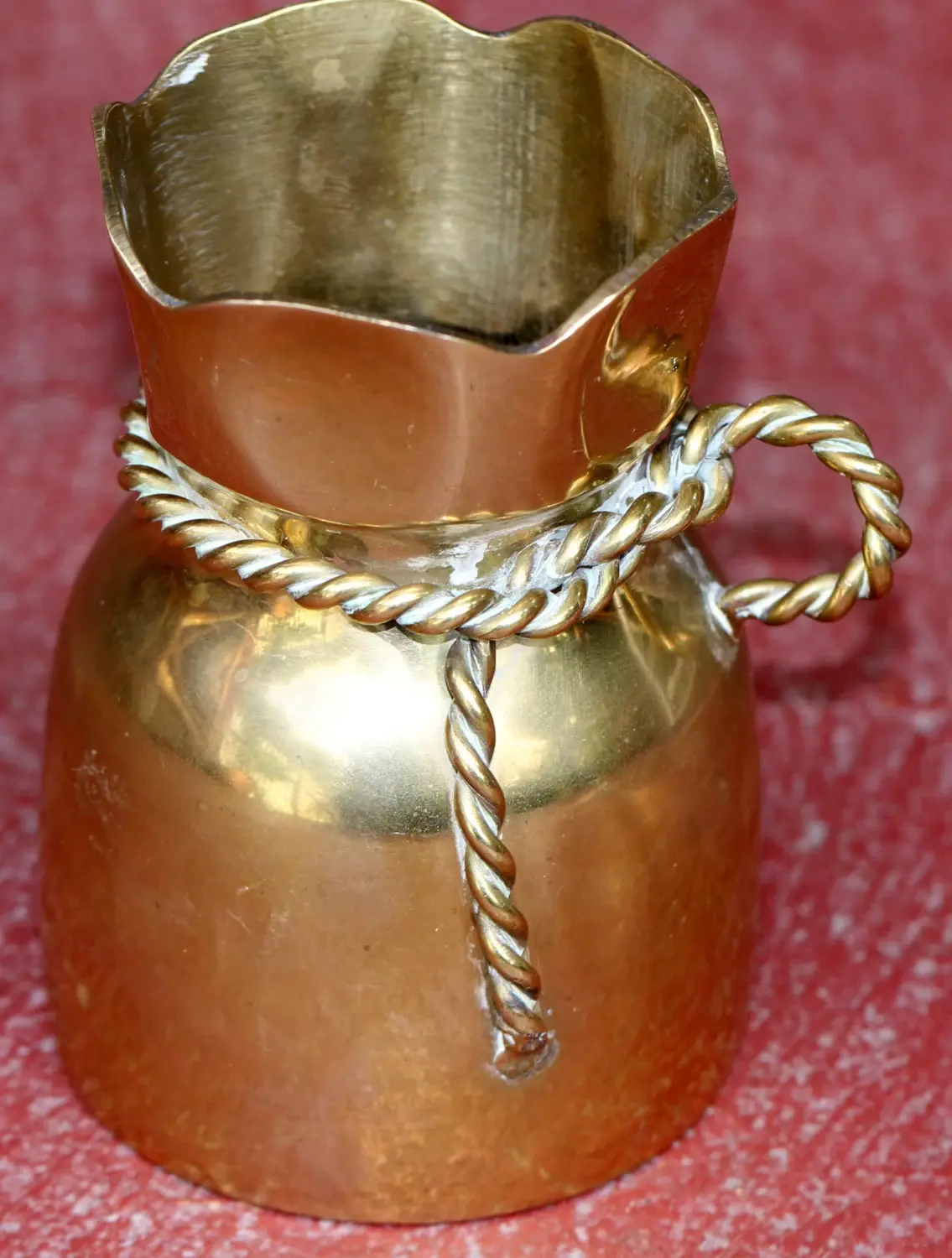 Preloved Vintage Small brass container