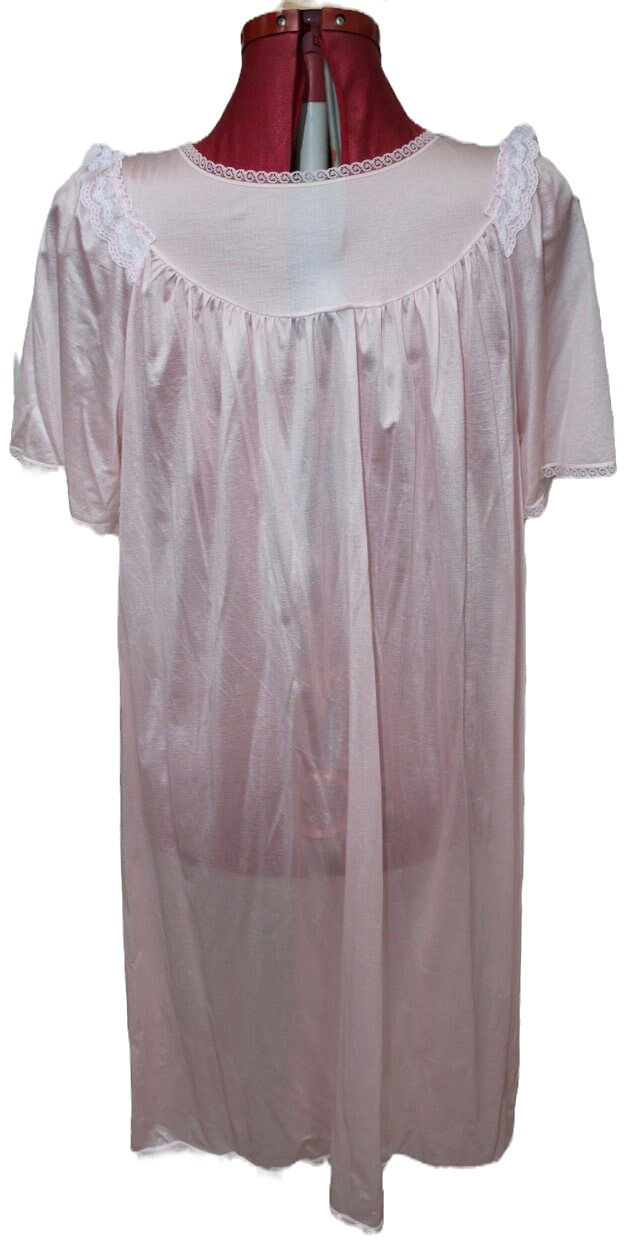 Miniaturbild: Preloved Vintage Irene Lingerie Summer night coat, Size 18
