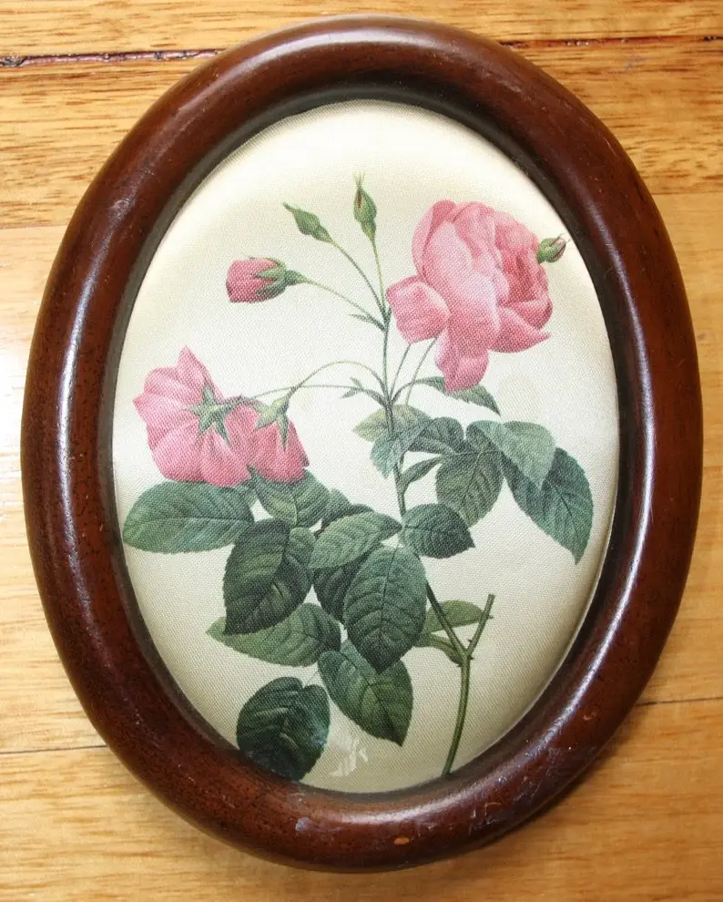 Preloved Oval Silk Floral Picture in frame