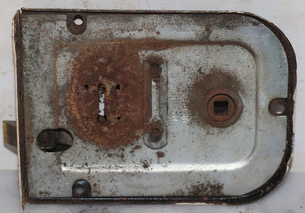 Thumbnail: Preloved Vintage metal door mortice lock, no keys included