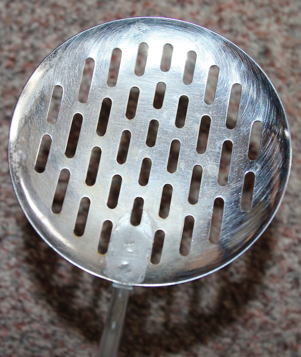 Μικρογραφία: Preloved Vintage Fiescoware Skimmer Spoon Utensil