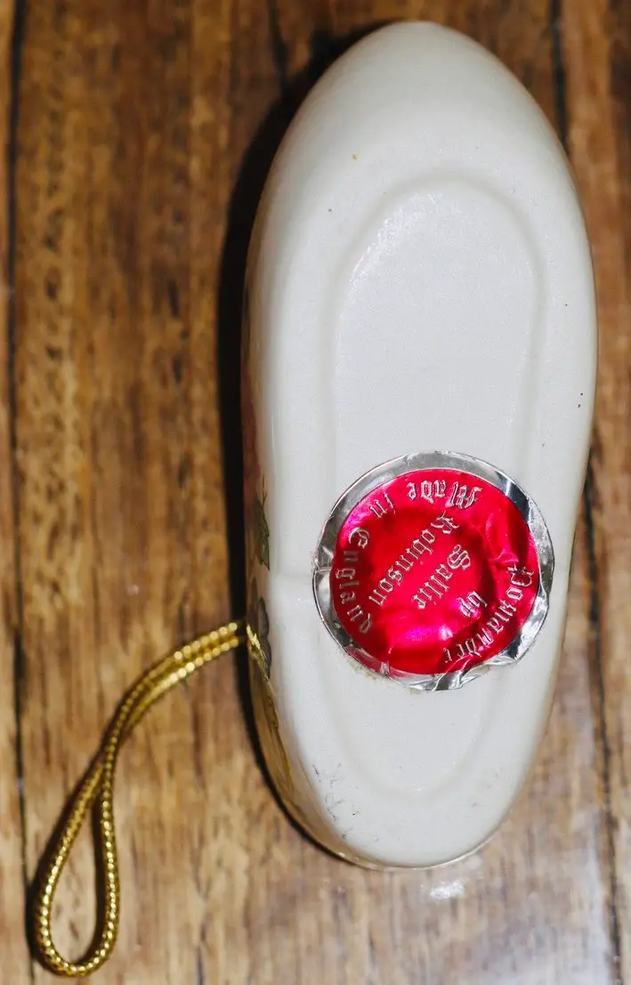 Miniature : Preloved Floral Shoe Pomander, Floral Clog Pomander, Scented Ceramic Pomander