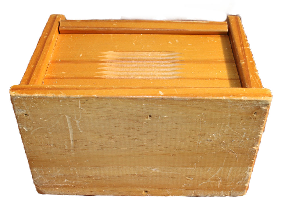 Miniatura: Preloved Vintage Wooden Salt Box, Vintage Salt Cellar