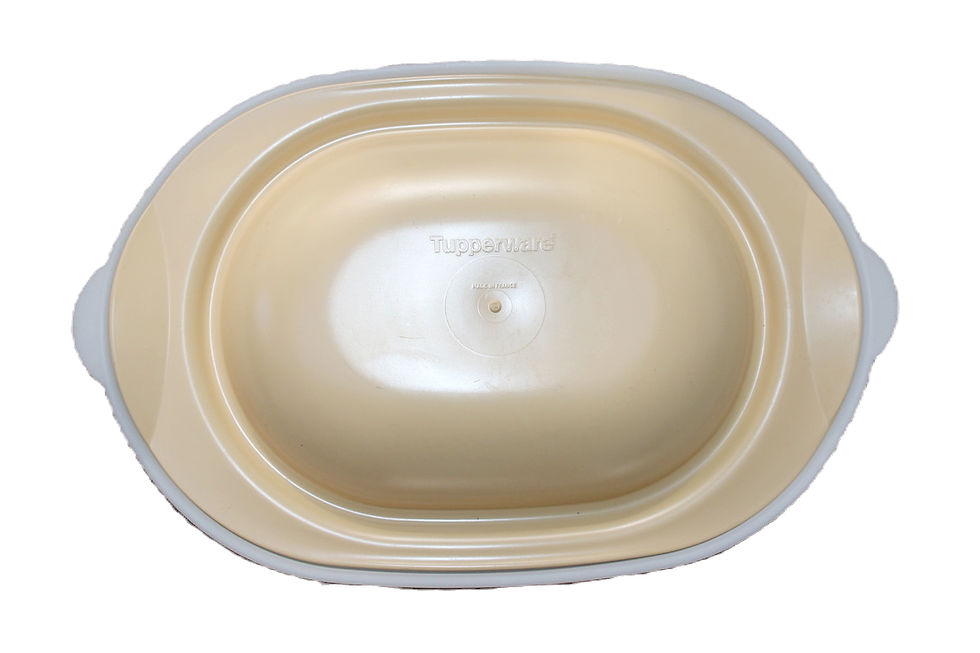 Thumbnail: Preloved Tupperware OvenCraft Vintage Tupperware 3 Quart Oven Microwave Covered