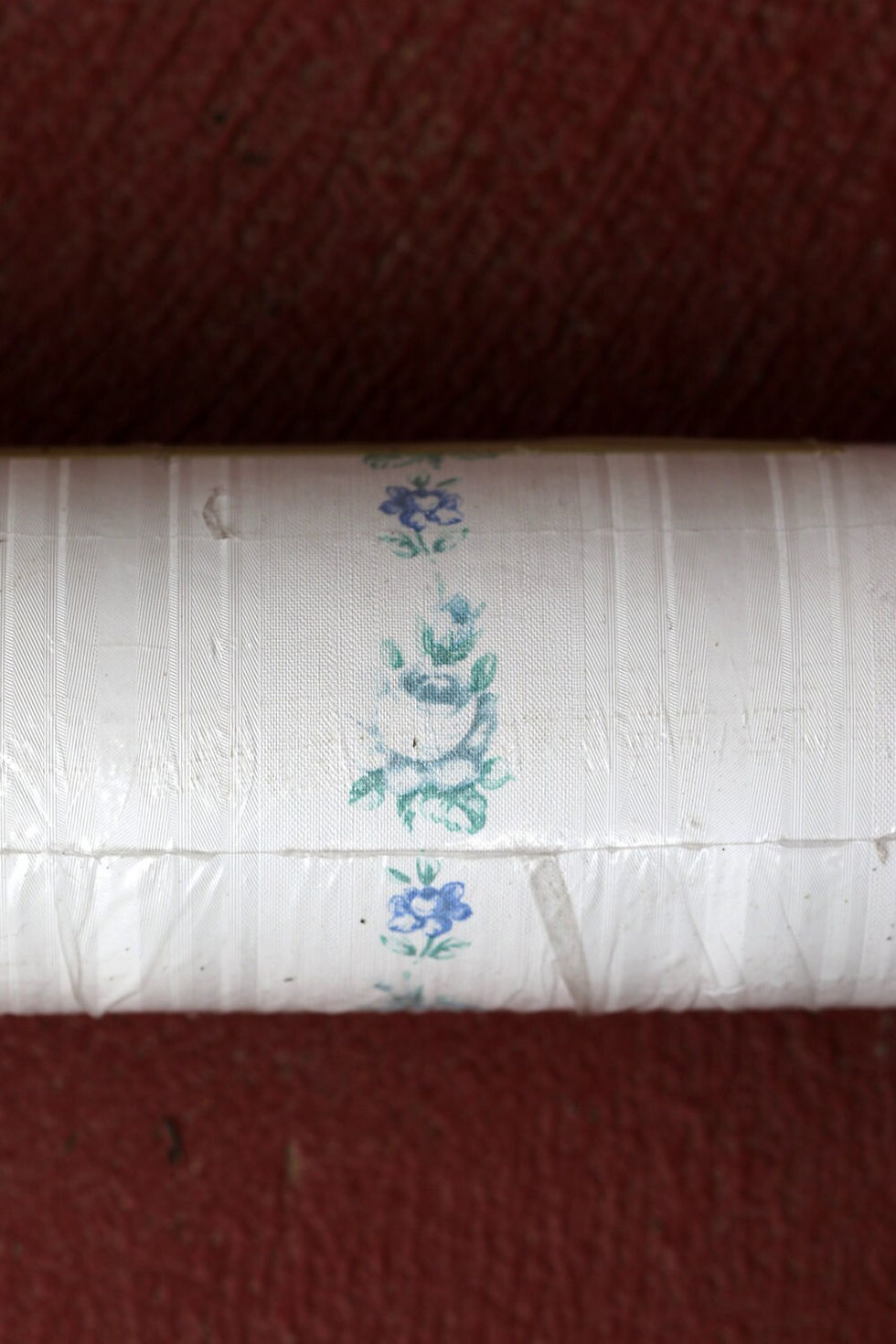 Miniature : Vintage Floral Wallpaper, Vymura Wallcovering Vanborough