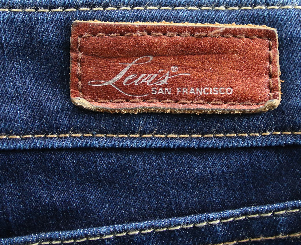 Miniaturbild: Preloved Levi Strauss Slight Curve Size 32 Slim Leg Jeans, Levis Jeans