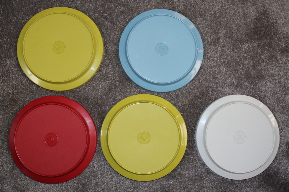 縮圖：Preloved Tupperware Lid, Separate Sales, Choice of Colours