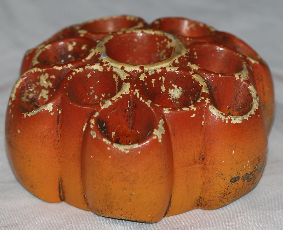 縮圖：Preloved Ceramic Flower Frog