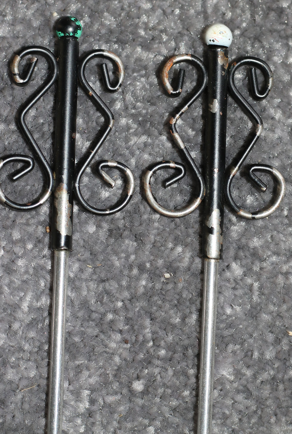 縮圖：Preloved Set of Six Metal Fondue Forks