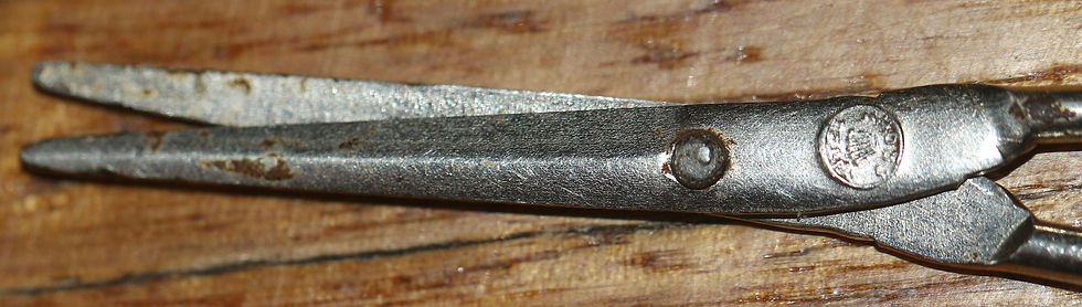 Миниатюра: Preloved A Pair of Crown Sewing Scissors