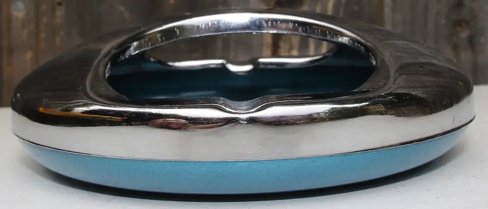 Miniatura: Preloved Metal Ashtray
